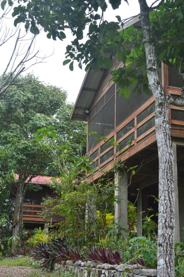 Santa Cruz Cabins Santa Elena Bagian luar foto